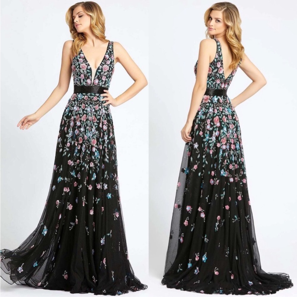 Mac Duggal Embellished floral Deep V Neck A Line Gown